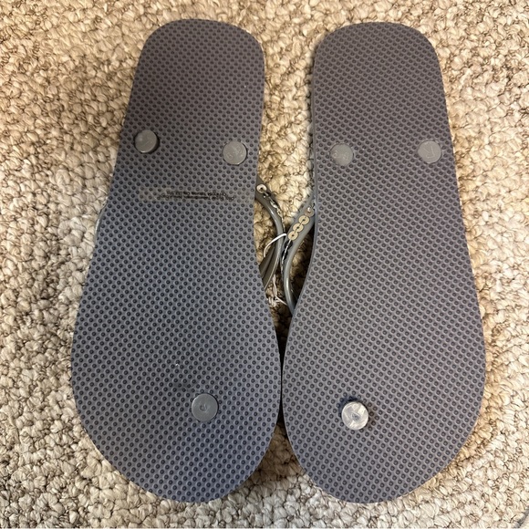 Gray flip-flops New! - Picture 3 of 3